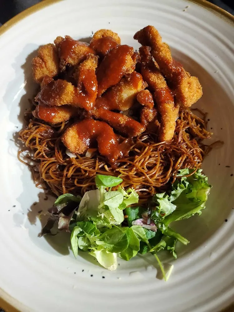 Noodles with Crispy Chicken